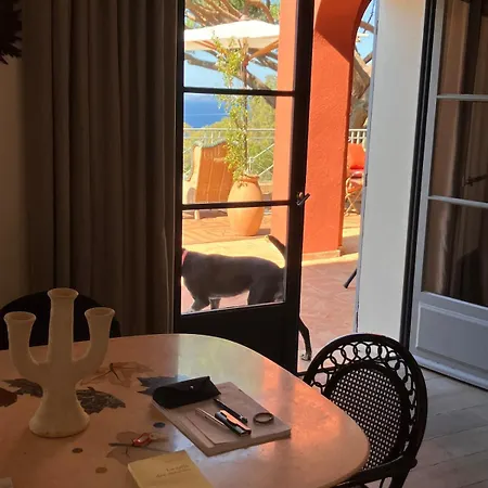 Li Maiou Beautiful Sea View Property, Very Quiet